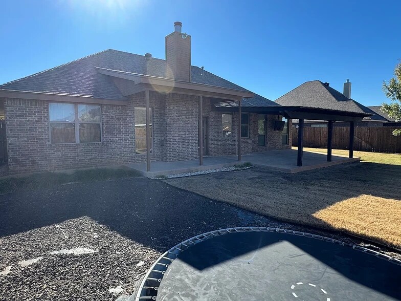 Building Photo - 610 Benelli Dr