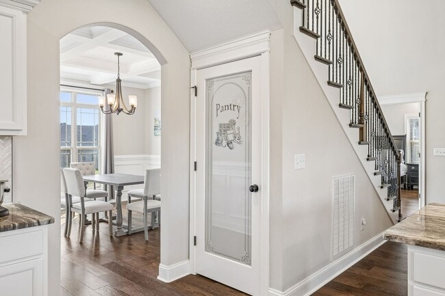 Building Photo - 8325 Turnbull Dr