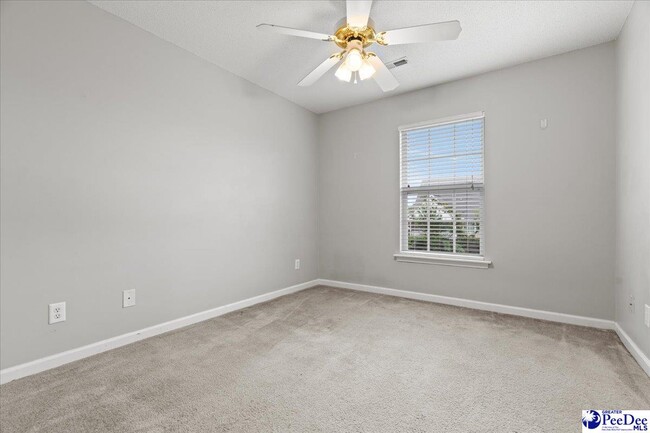 Building Photo - 529 3rd Loop Rd