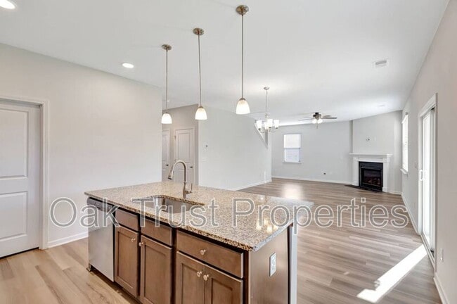 Building Photo - 215 Goshen Rd