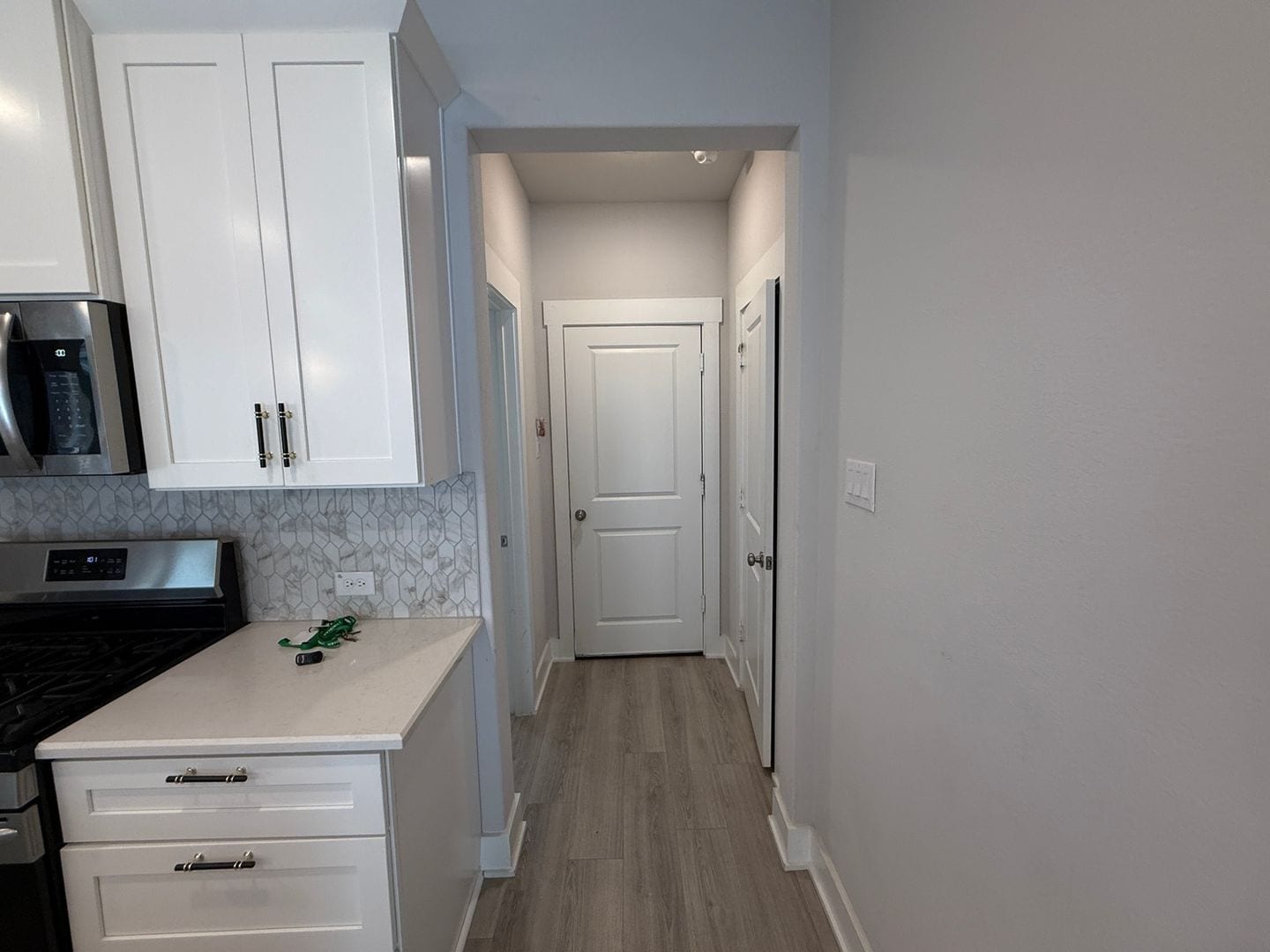 Building Photo - 813 Crystal Oak Ln