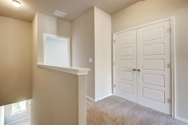 Building Photo - 1202 Garland Rd