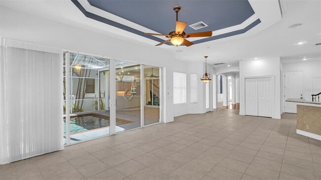 Building Photo - 1089 Cordova Blvd NE