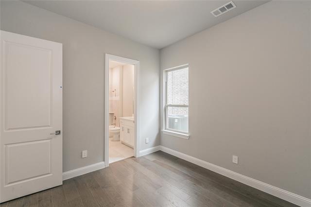 Building Photo - 3013 Deansbrook Dr