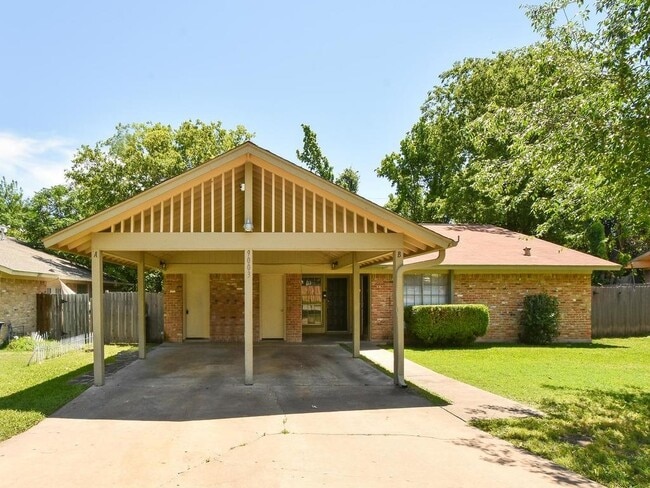 Building Photo - 9003 Little Walnut Pkwy