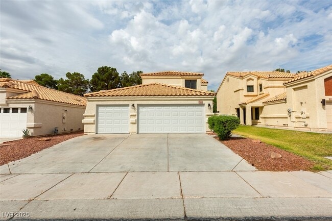 Building Photo - 2337 Chatfield Dr