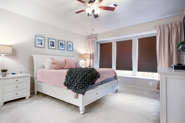 Building Photo - 2519 Kinsgate Forest Dr