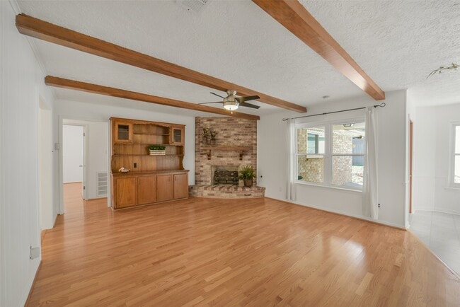 Building Photo - 8415 Braesdale Ln