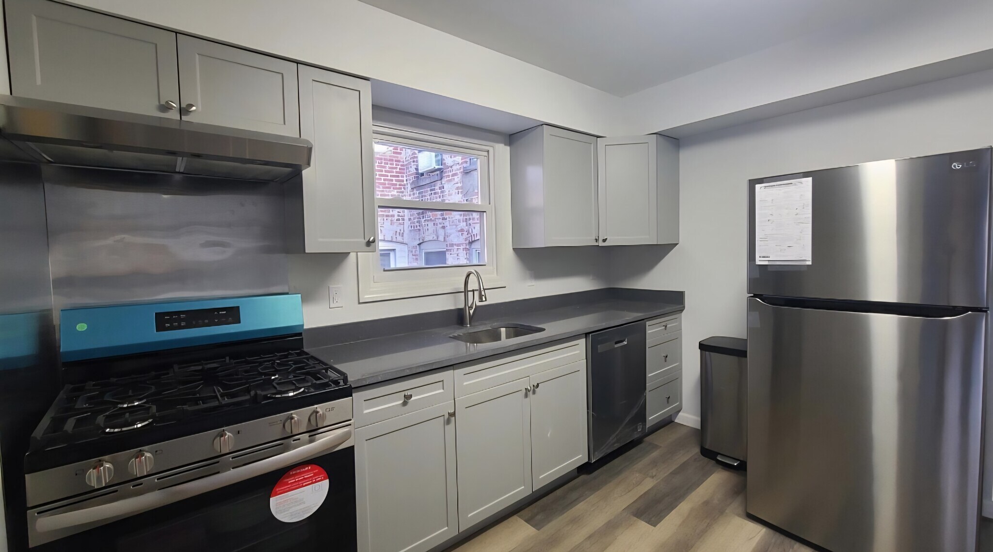 Building Photo - 150 New York Ave