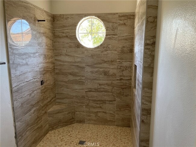Building Photo - 99 Matisse Cir