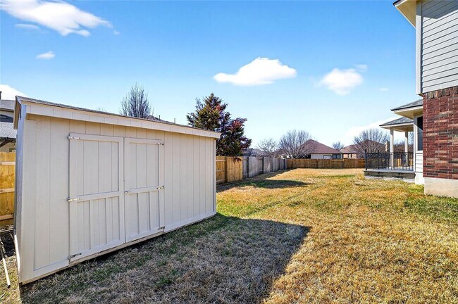 Building Photo - 1090 Sussex Way
