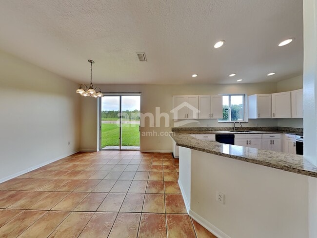 Building Photo - 19640 Timberbluff Dr