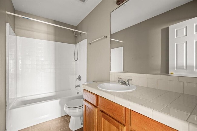 Building Photo - 6220 Perlita Dr