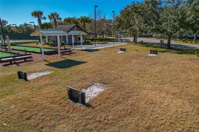 Building Photo - 1221 Wolford Dr