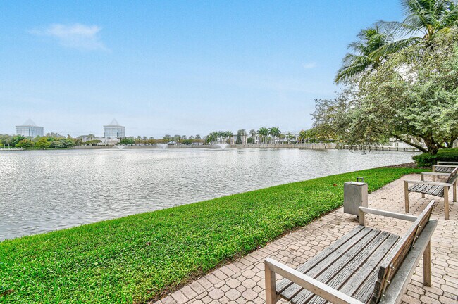 Building Photo - 3610 Gardens Pkwy