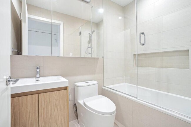 Building Photo - 2 bedroom in BROOKLYN NY 11205