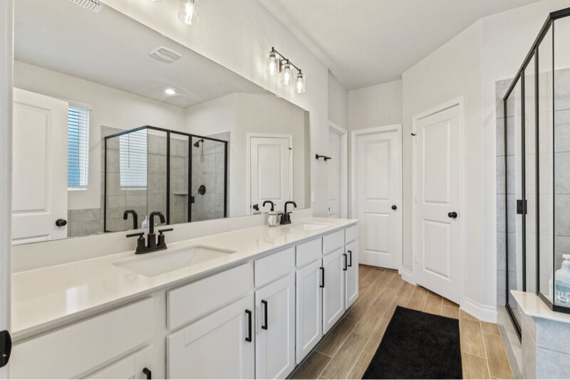 Building Photo - 2130 Dalhart