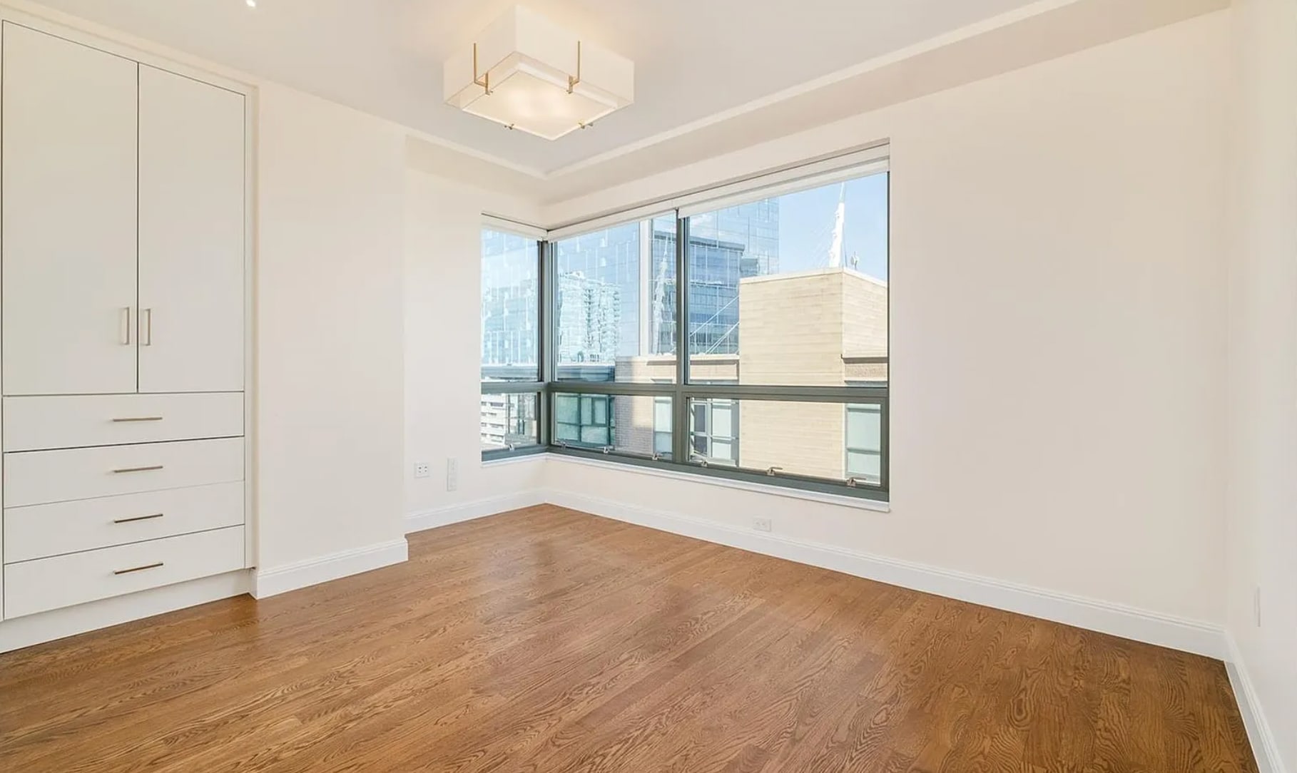 Building Photo - 1590 Little Raven St