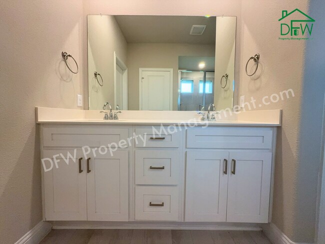 Building Photo - Modern 3-Bedroom Home with Open Layout & Large Backyard in Anna, TX