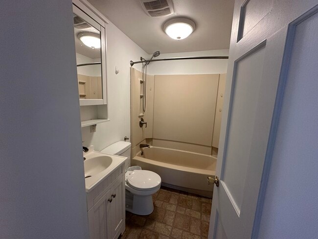 Building Photo - 1 Ellsworth St