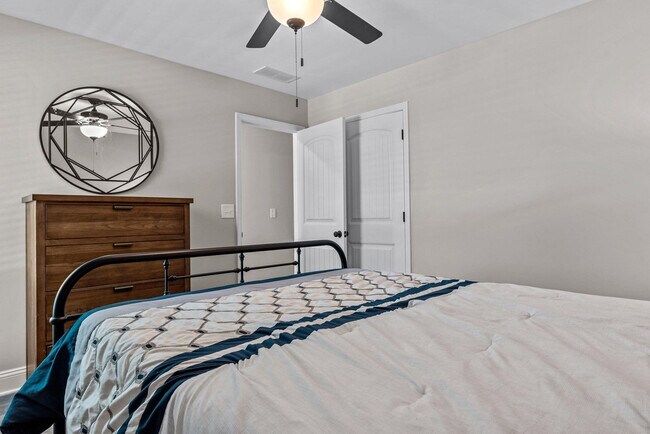 Building Photo - 5486 Mt Olive Rd