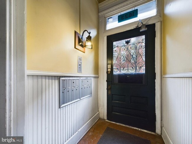 Building Photo - 1623 Spruce St