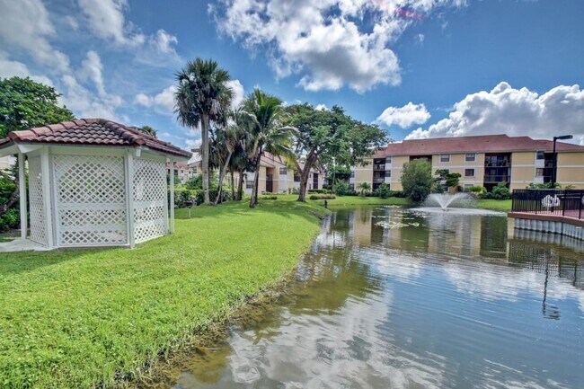 Building Photo - 5701 Riverside Dr