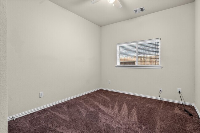 Building Photo - 12725 Pirate Bend Dr