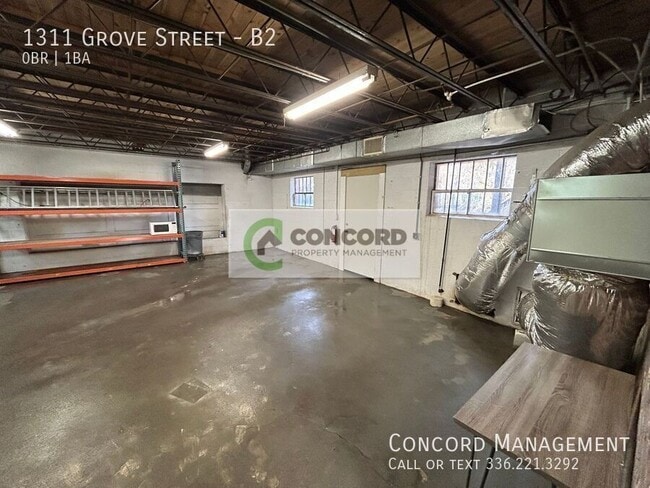 Building Photo - 1311 Grove St