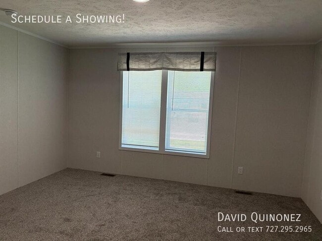 Building Photo - 107 Dayflower Cir