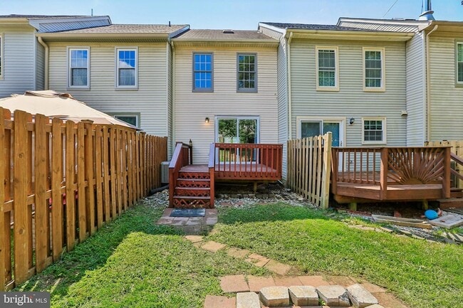 Building Photo - 8134 Aspenwood Way