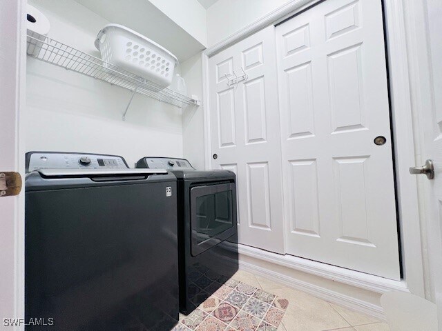 Building Photo - 11091 Corsia Trieste Way