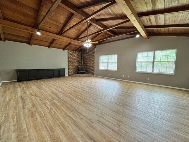 Building Photo - Now available in the Pleasant Grove School District!