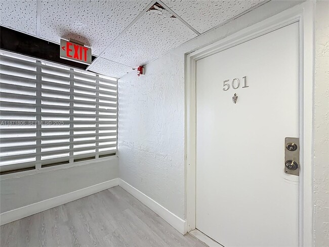 Building Photo - 17560 Atlantic Blvd