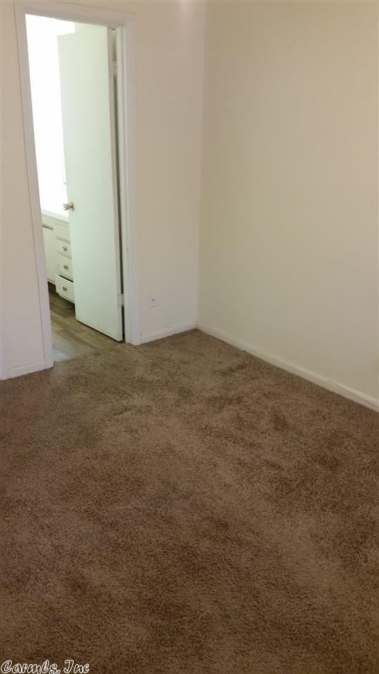 Building Photo - 200 N Fillmore St