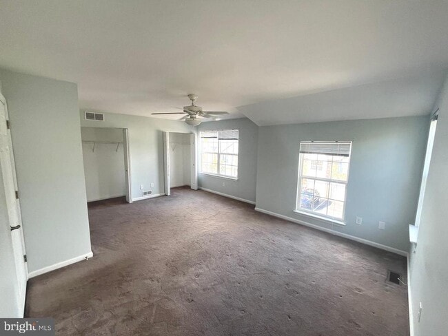 Building Photo - 313 Glenn Rose Cir
