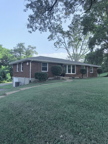 Building Photo - 1315 Bell Grimes Ln