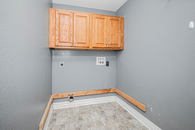 Building Photo - Please View 3D Virtual Walk-Through Before Scheduling a Showing