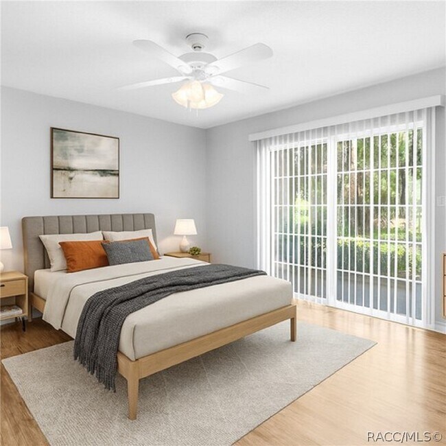 Building Photo - 5551 Executive Dr