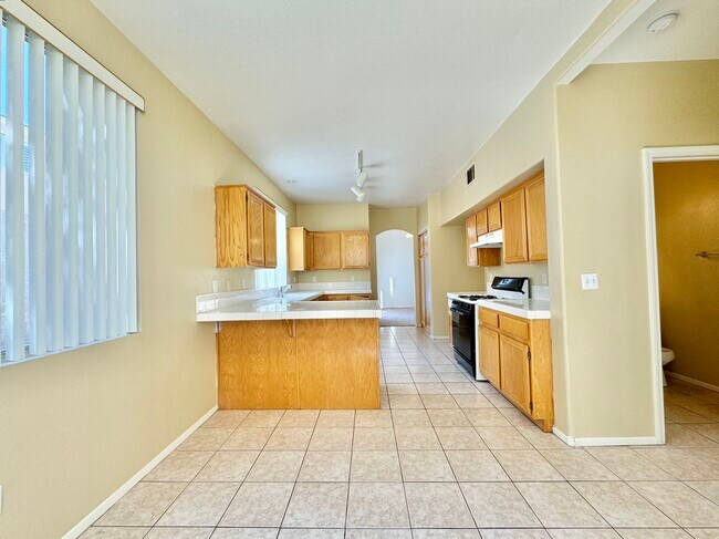 Building Photo - 921 Siena Hills Ln