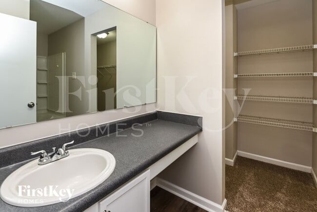 Building Photo - 1362 Haestad Ct