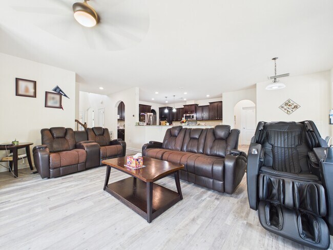 Building Photo - 1379 Corey Cabin Ct