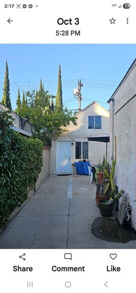 Primary Photo - 8519 Alcott St
