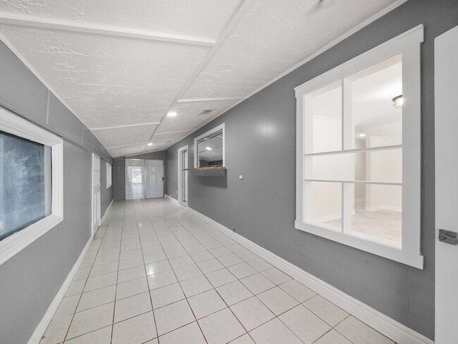 Building Photo - 15522 Winter Briar Dr