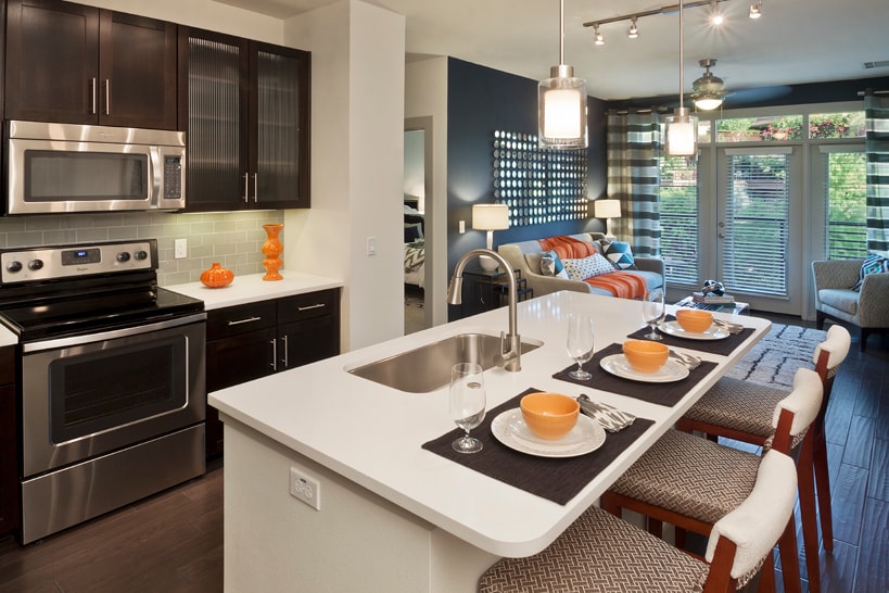 Interior Photo - Moderne Apartments