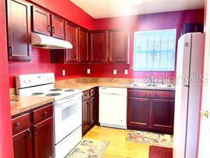 Building Photo - 4634 College Dr