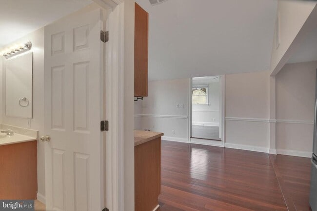 Building Photo - 8229 Jumpers Hole Rd