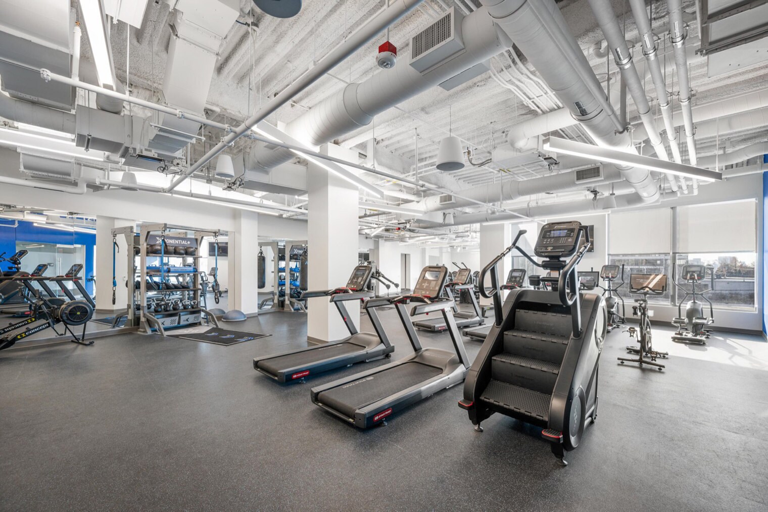 Building Photo - 270 Harvard St