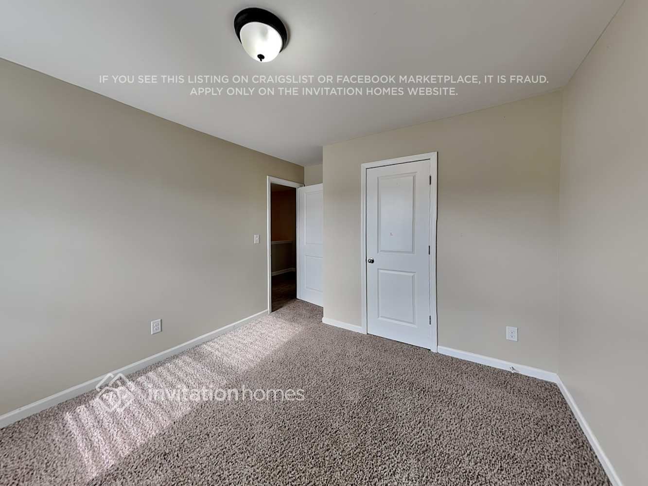 Building Photo - 3530 Mica Cir SE