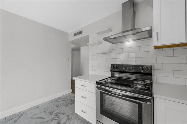 Building Photo - 4940 Watkins Dr